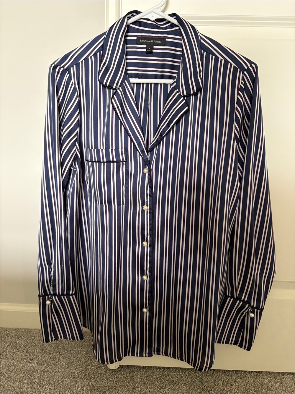 Banana Republic womens Navy and White Vertical Stripe Button-Down Shirt